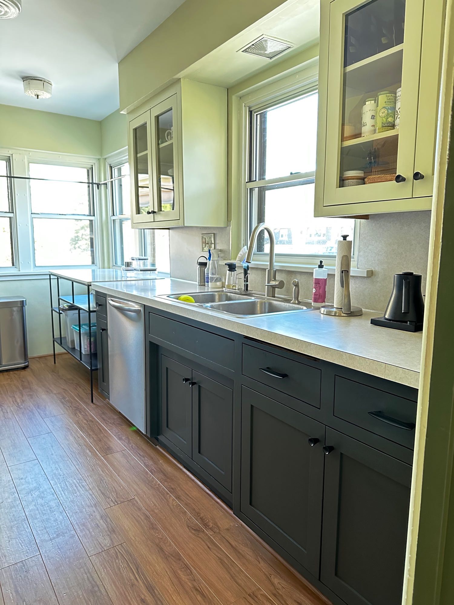 Kitchen cabinets